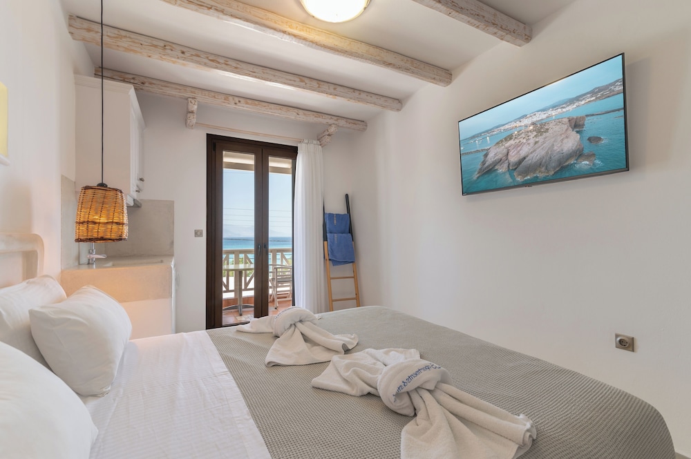 Deluxe Twin Room, 2 Twin Beds, Sea Facing photo 1