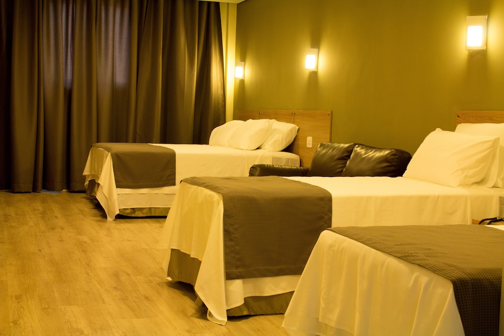 Standard Quadruple Room photo 2