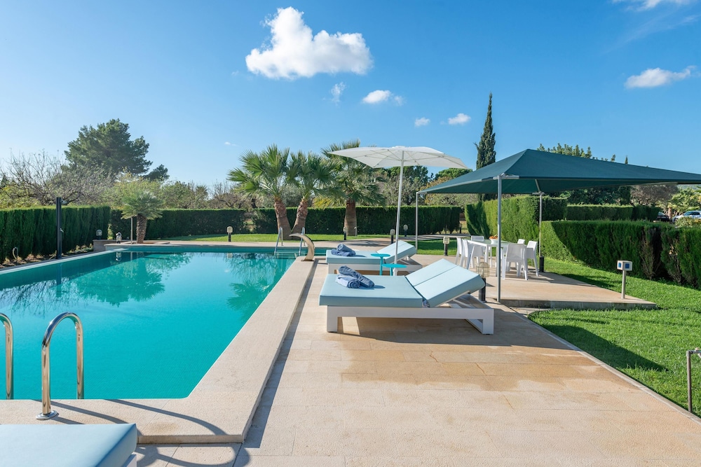 Villa, Private Pool, Mountain View (4 Bedrooms) photo 3