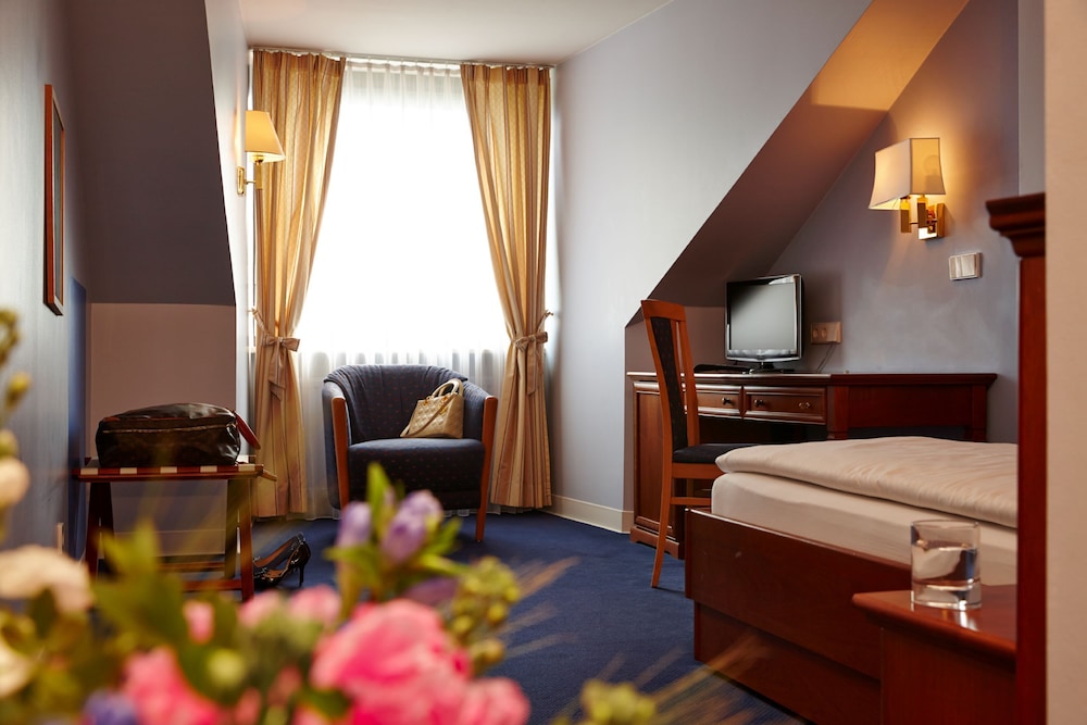Standard Single Room photo 2