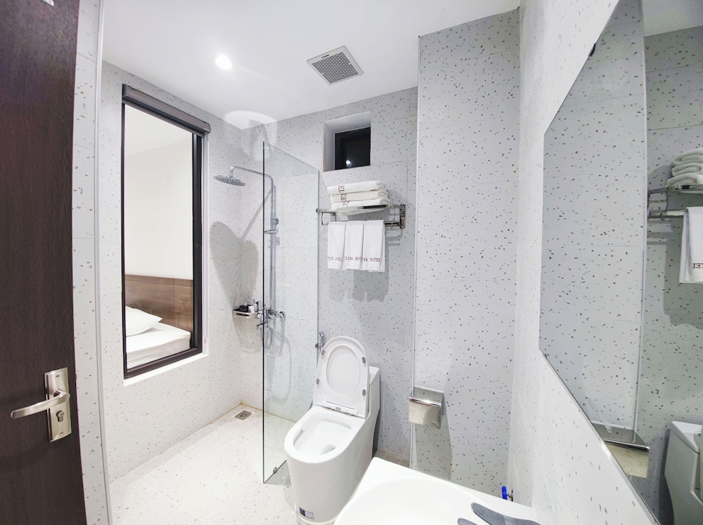 Deluxe Room, City View photo 3