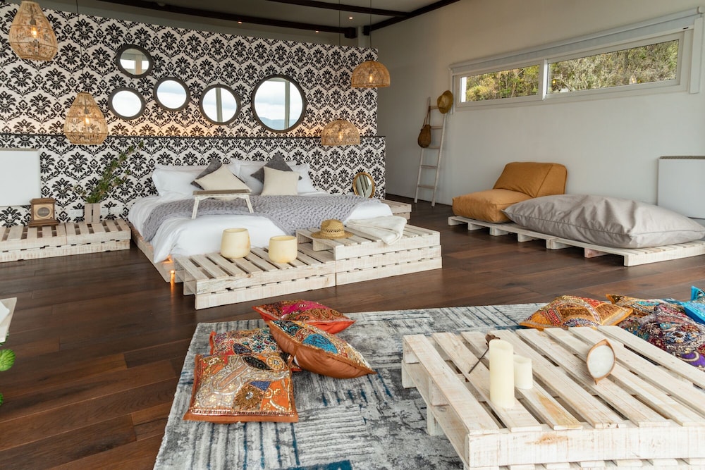 Luxury Suite photo 1