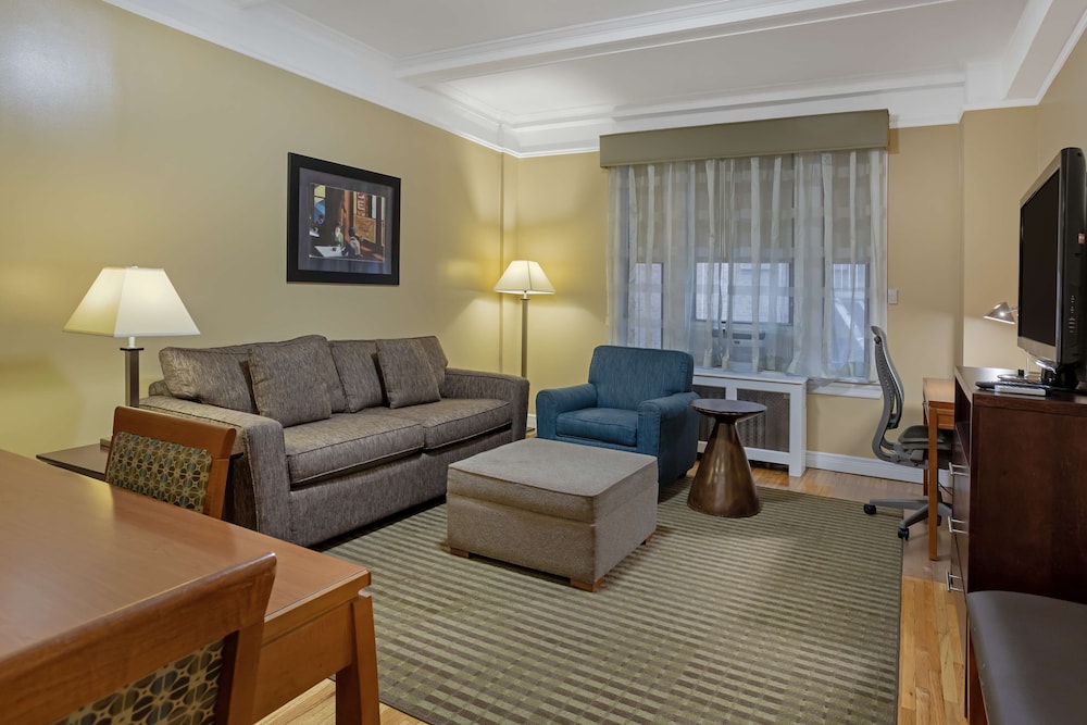 Standard Apartment, 2 Queen Beds, Non Smoking, Terrace (Penthouse;With Sofabed)