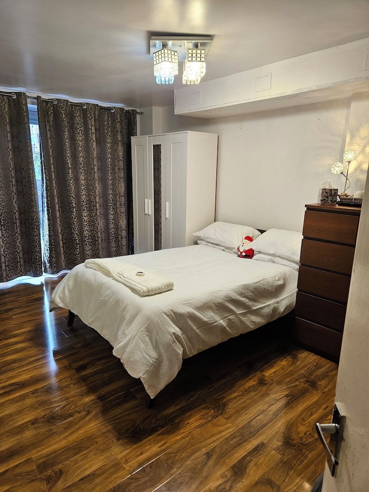 Room-spacious Retreat With Private Balco, Fotografia 4