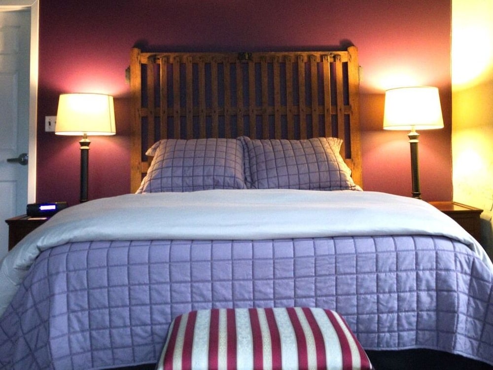 Premier Suite, Ensuite, River View photo 1