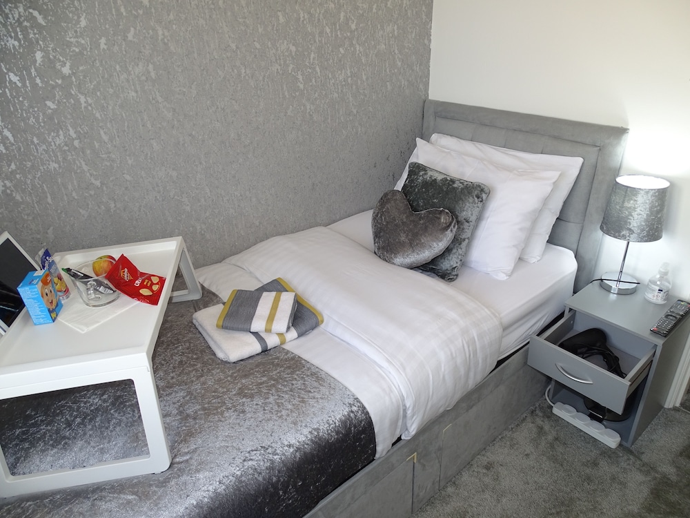 Basic Apartment, Non Smoking photo 2