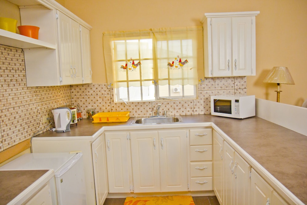 Apartment, 2 Bedrooms, Kitchen, Ground Floor photo 3
