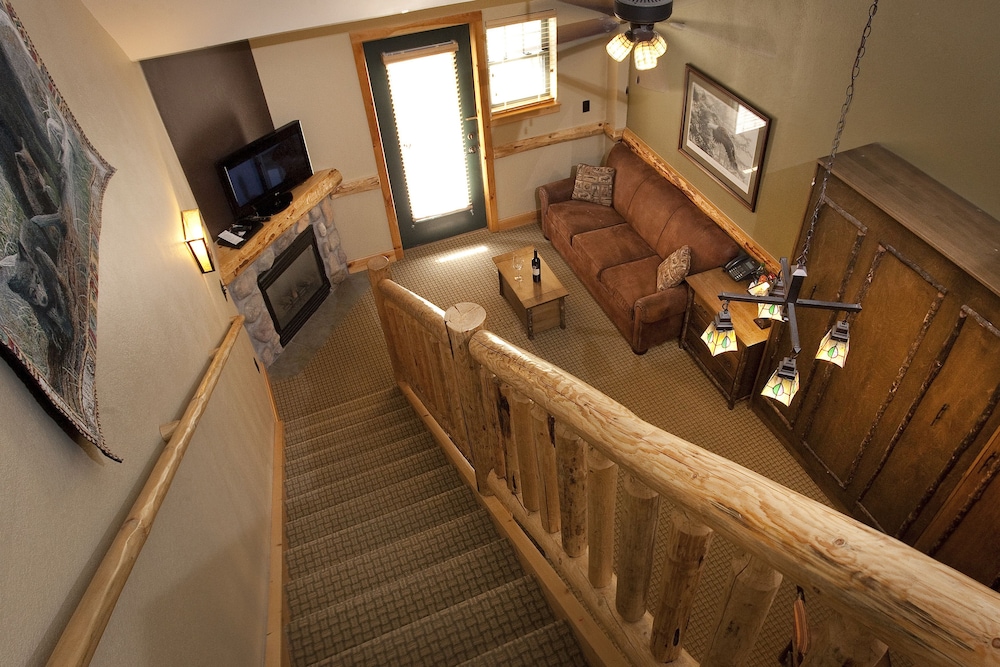 Roaring Brook Suite - Waterpark Access Additional photo 1