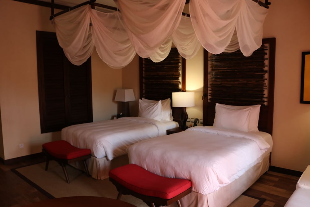 Suite, 2 Twin Beds, Accessible