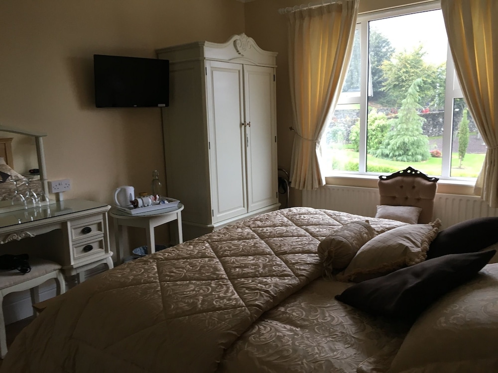 Luxury Room, 1 King Bed photo 1