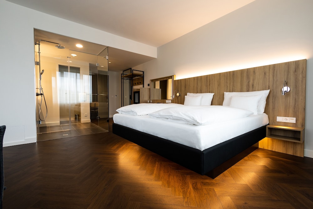 Superior Studio Suite photo 2