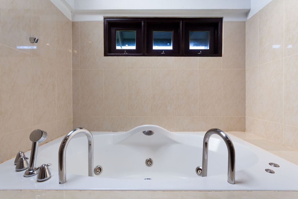Grand Deluxe Pool Villa - Photo 5