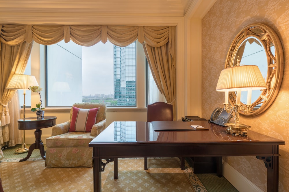 Club Room, 2 Double Beds - Photo 4