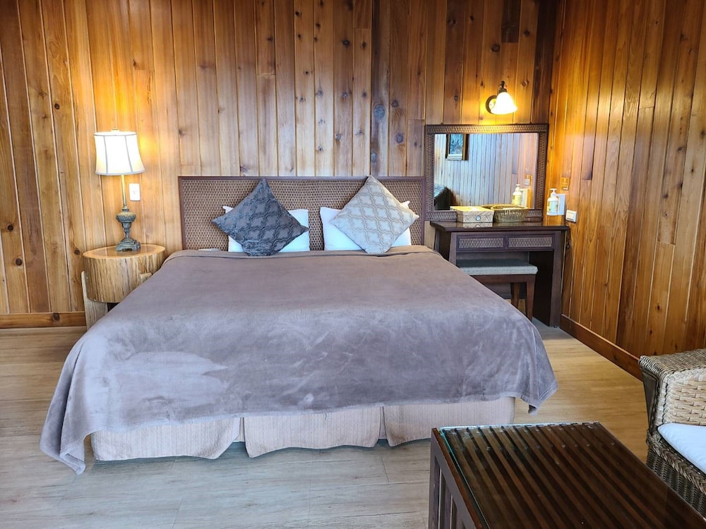 Grand Double Room, 1 Queen Bed (C) photo 3