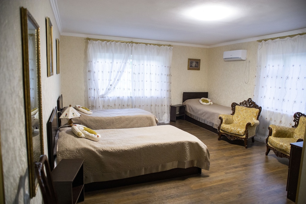 Triple Room photo 1