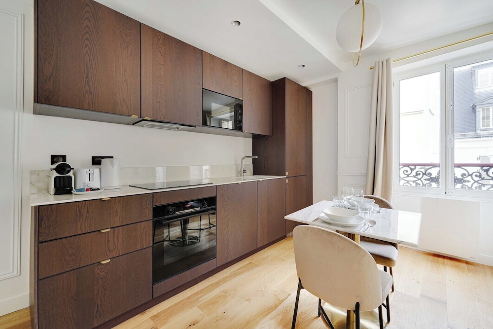 Apartment photo 3
