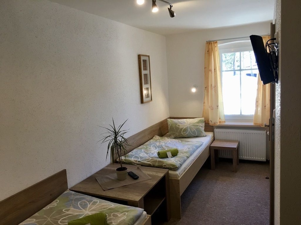 Basic Room (Room 6, Private Bathroom) photo 1