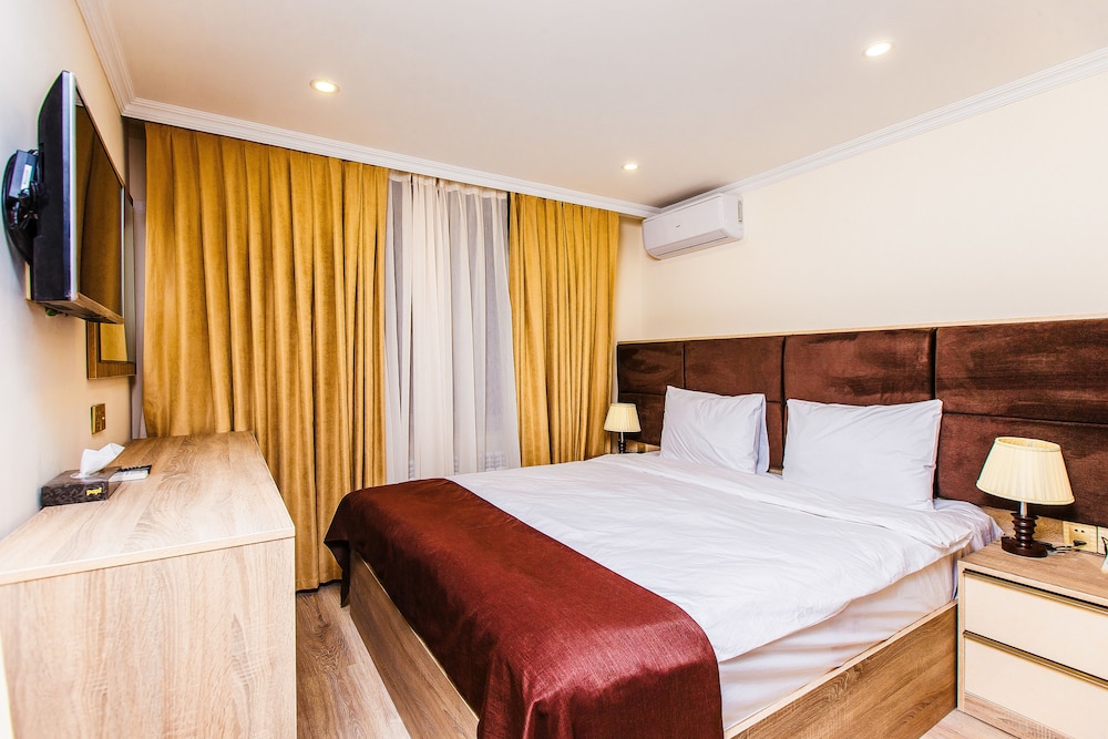 Budget Double Room photo 1