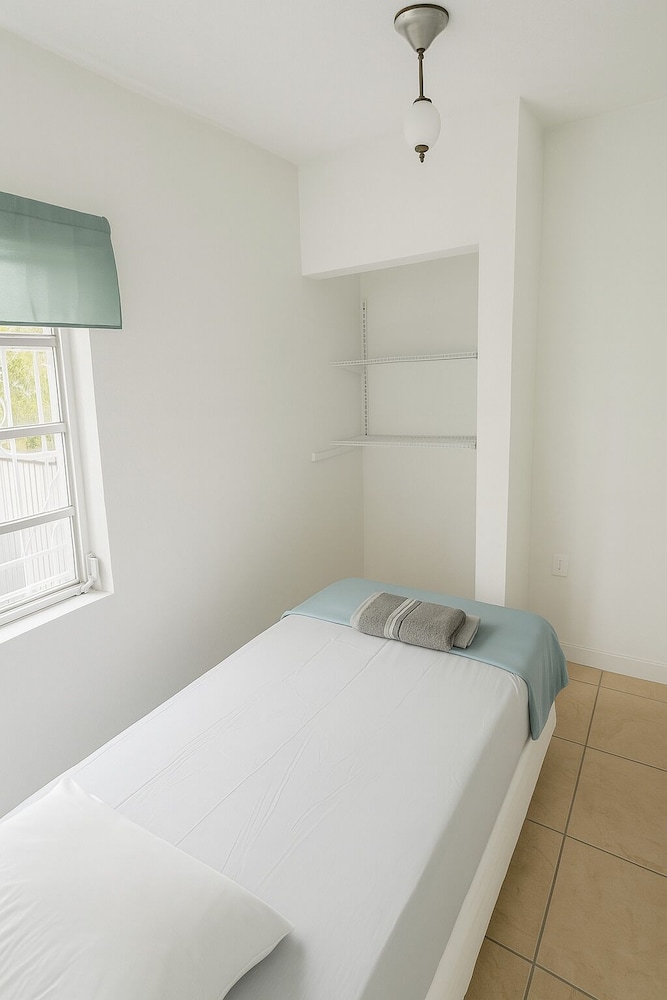 Basic Single Room photo 1