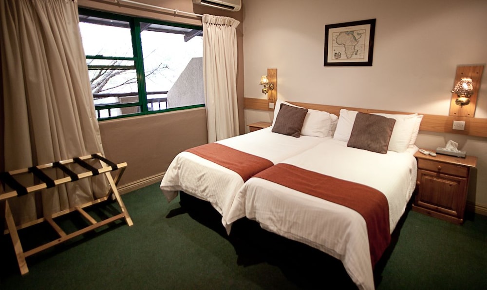 Deluxe Twin Room photo 2