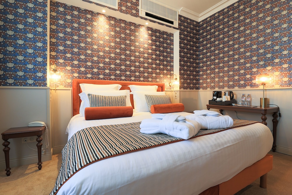 Classic Double Room - Photo 5