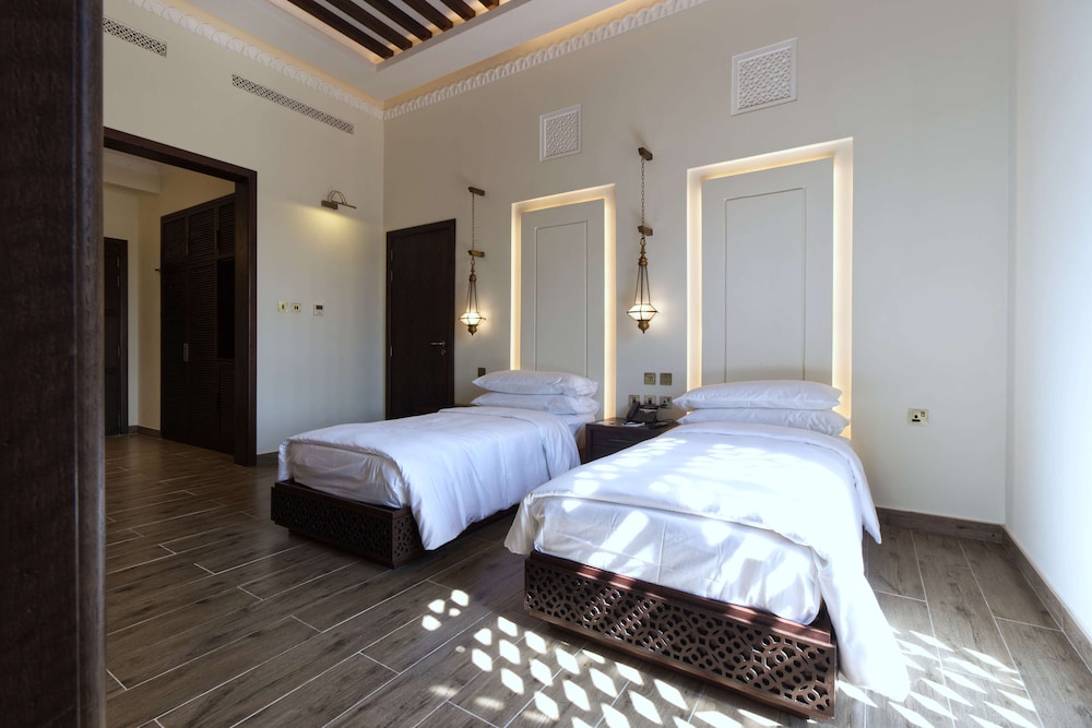 Deluxe Room, 2 Twin Beds