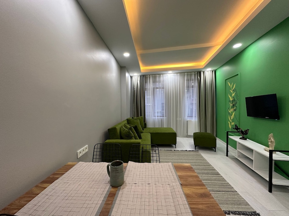 Deluxe Apartment photo 1