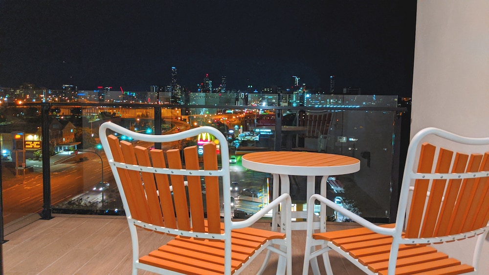 Apartment, 1 Bedroom, City View - Photo 6