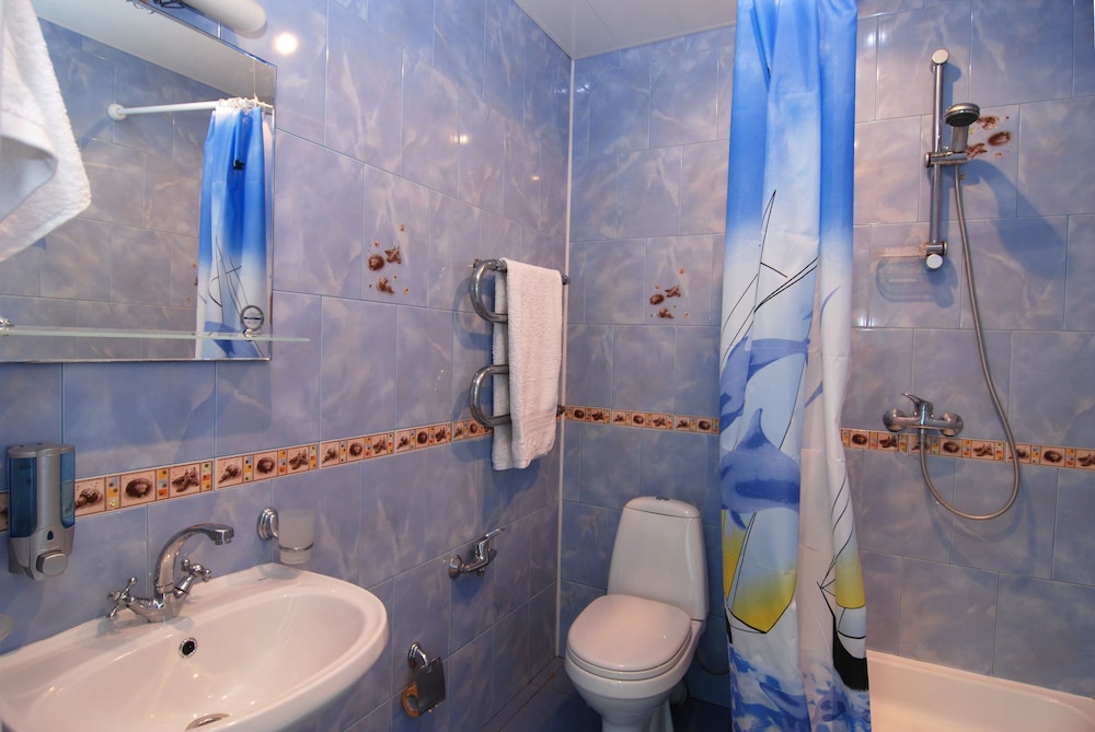 Comfort Room photo 2