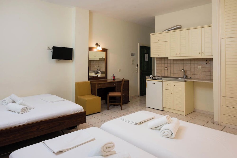 Quadruple Room, Balcony photo 1