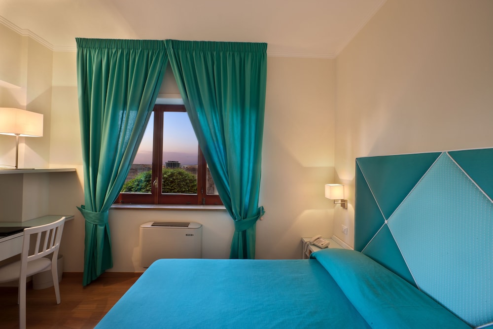 Family Quadruple Room, Multiple Beds, Patio