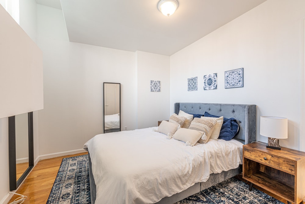 Apartment photo 1