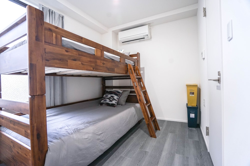 Apartment (204) photo 1