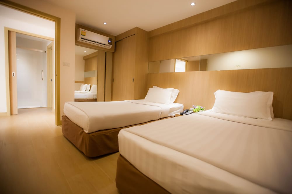 Executive Room