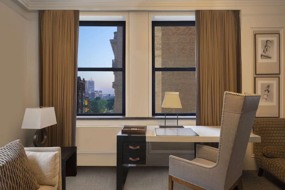 Studio, 1 King Bed (Boston Common) - Photo 6