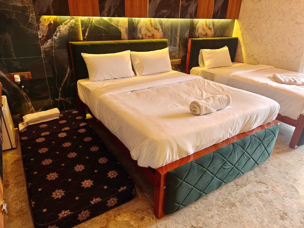 Superior Single Room, Multiple Beds, Sea View