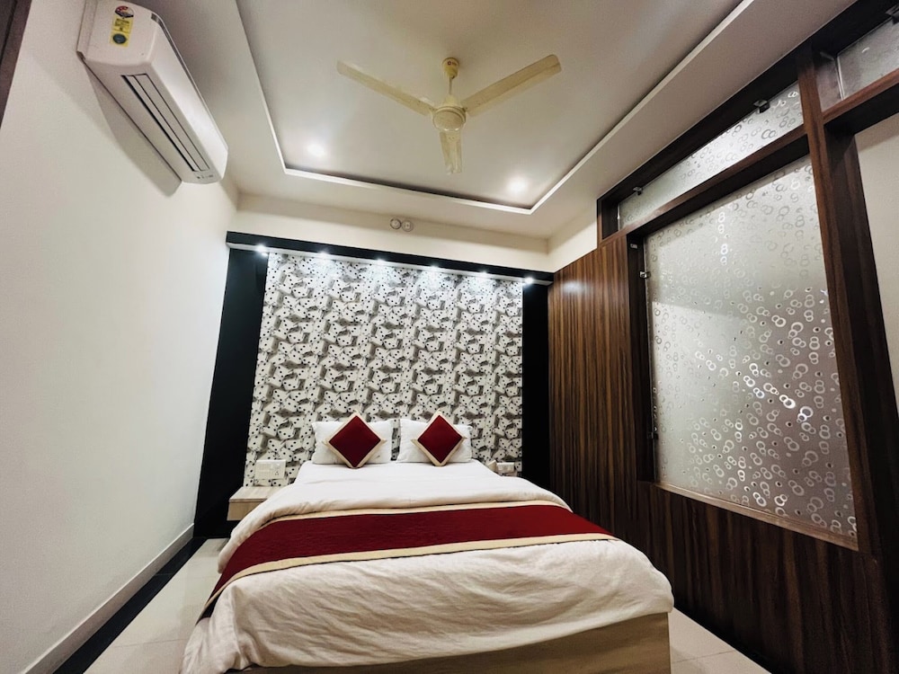 Luxury Double Room photo 1