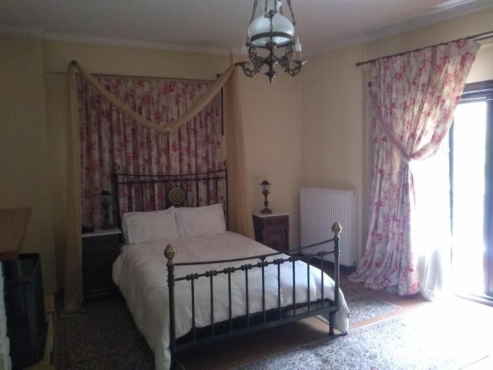 Double Room, Mountain View