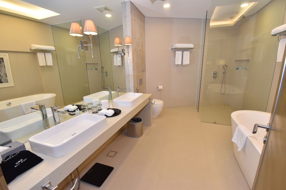 Premier Suite (Two Bedroom Sea View) - Photo 6