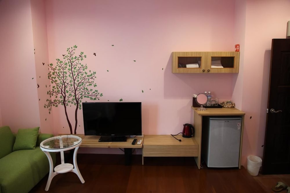Basic Twin Room photo 1