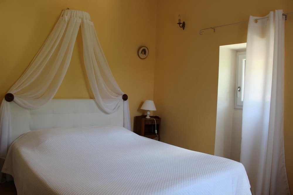 Classic Room, Garden View