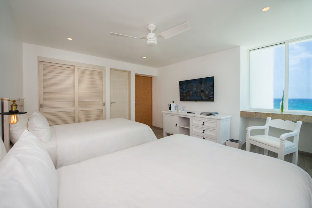 Standard Double Room - Photo 2