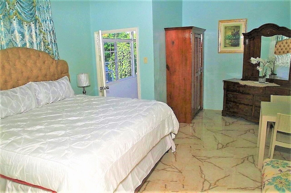 Economy Room photo 2
