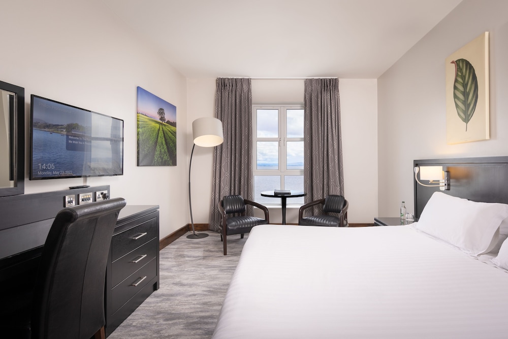 Double or Twin Room, Ocean View - Photo 1