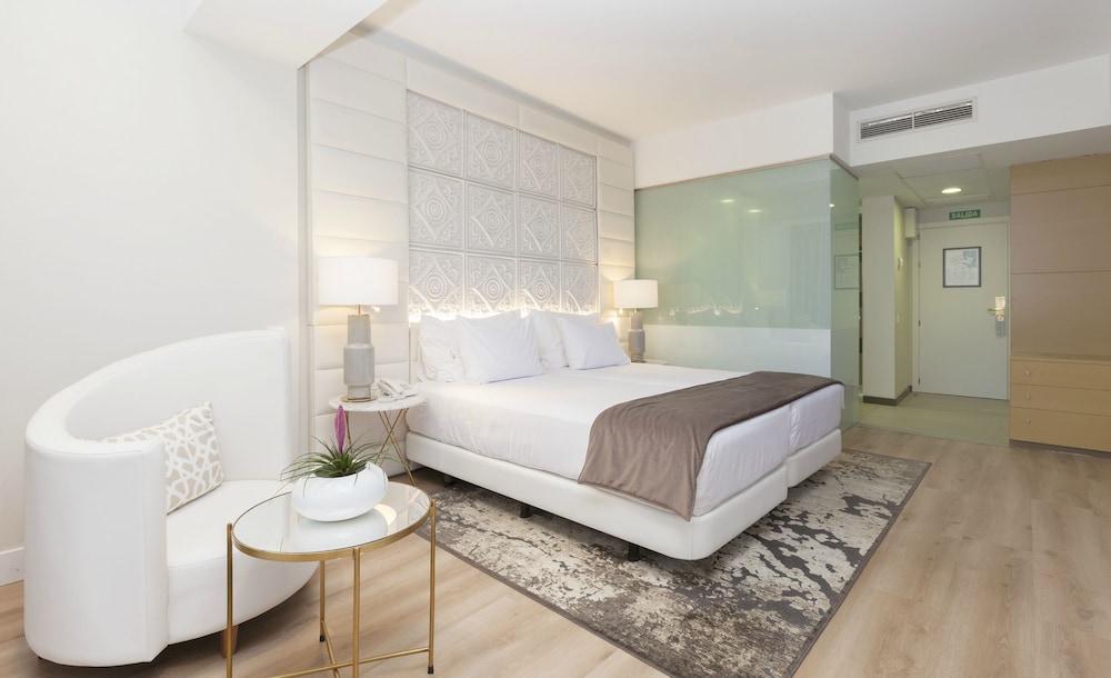 Junior Suite Single Use - Photo 3