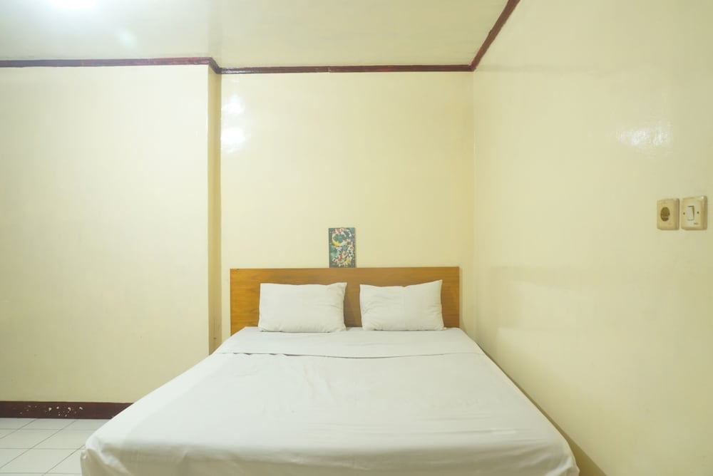 Double Room - Photo 9