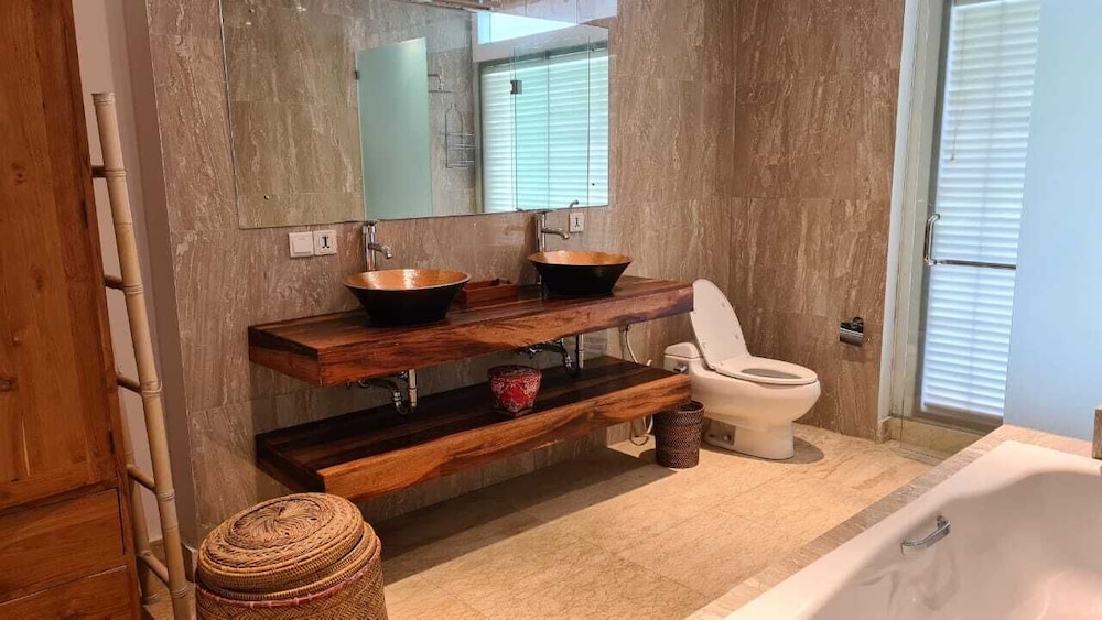 The Nature Suite - Photo 17