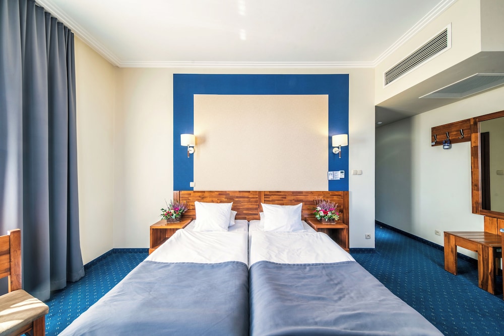 Double Room - Photo 4