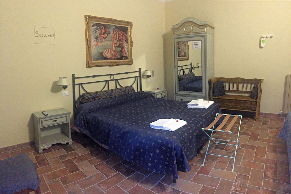 Superior Quadruple Room photo 1