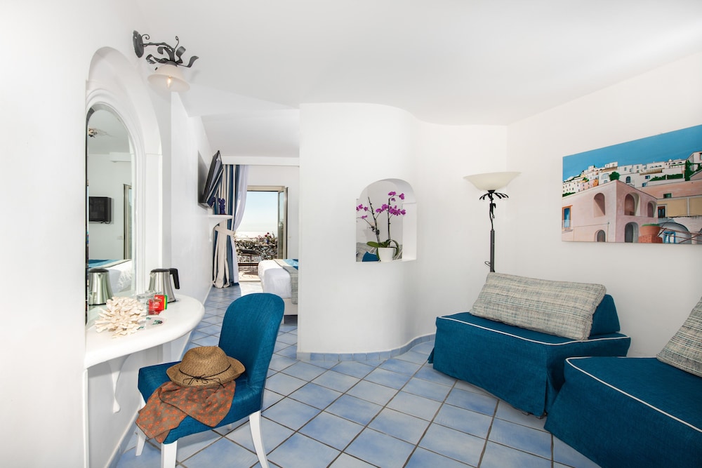 Executive Room, Sea View - Photo 29